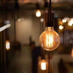 3 Ampoules LED Edison Vintage G80 I E27, 4W, Blanc Chaud 2200K, Intensité Lumineuse 320lm, Ampoule Rétro à Filament -OSRAM || EUROPALAMP Soldes Boutique 28271694 4