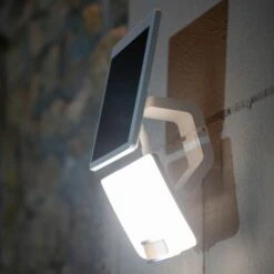 Xanlite - Projecteur Solaire IP44 1500 Lumens - Détecteur De Mouvements - Panneau Déportable - Blanc - PRS1500DB -OSRAM || EUROPALAMP Soldes Boutique 47378412 3