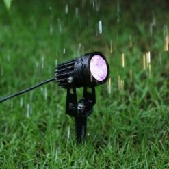 Spots Solaires Connectés à Piquer RGB IP44 (Lot De 4) - SILAMP